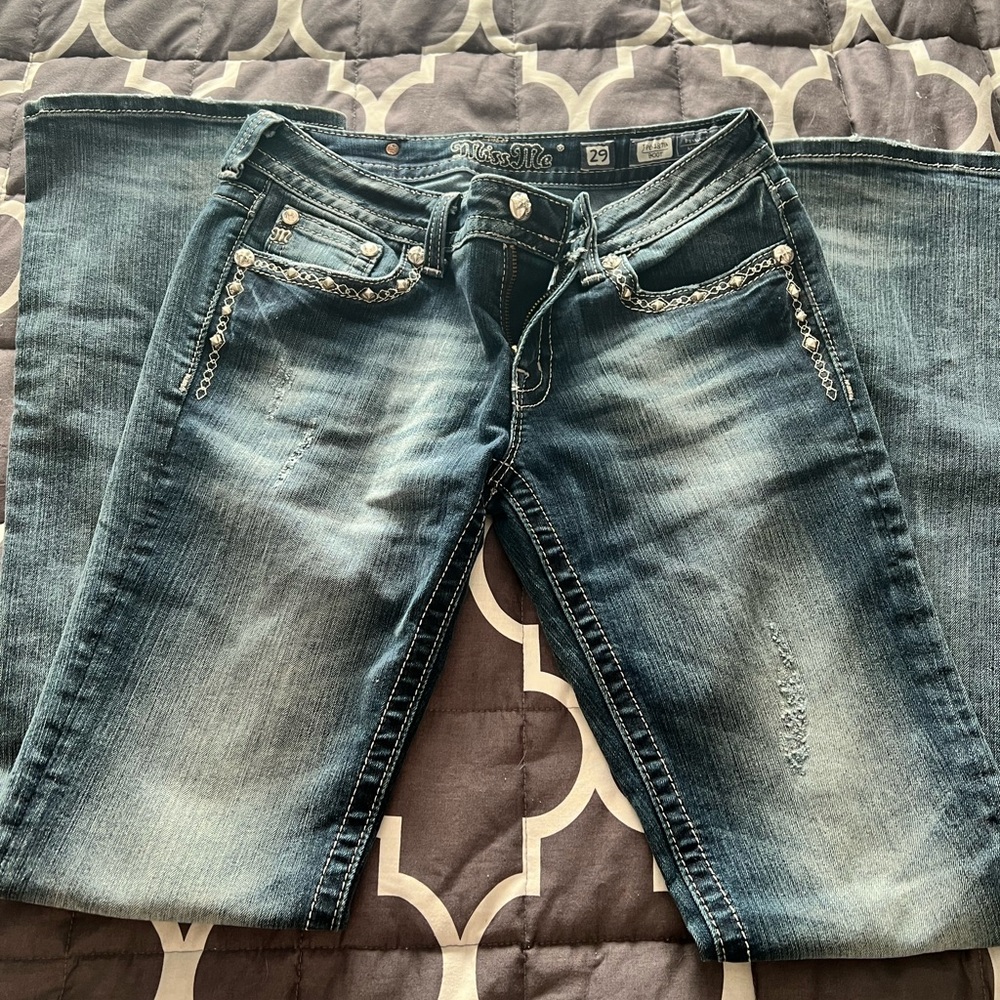 Grace in LA jeans